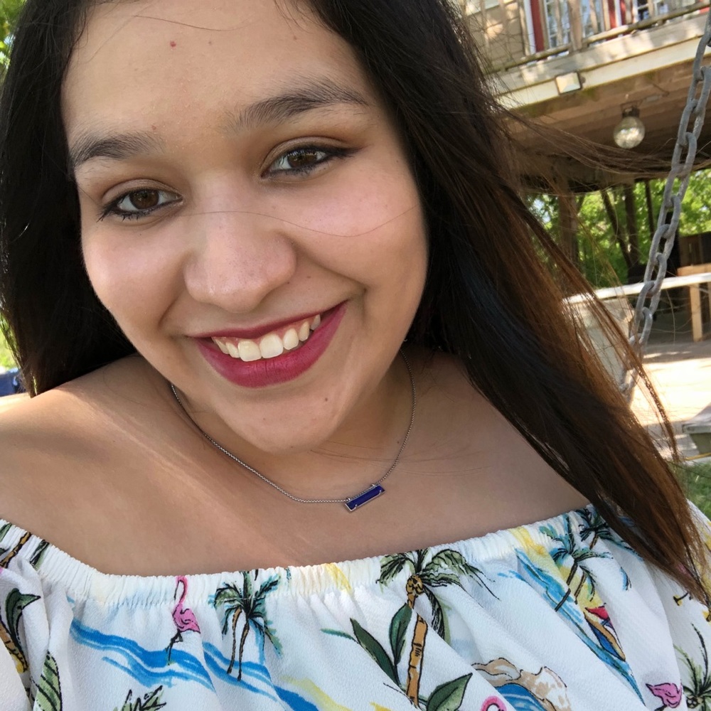 Meet your Posher, Cassie